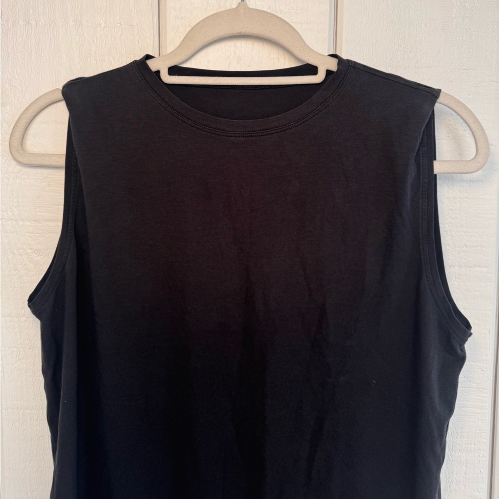 Lululemon Black Oversized Boyfriend Tank - Picture 4 of 6